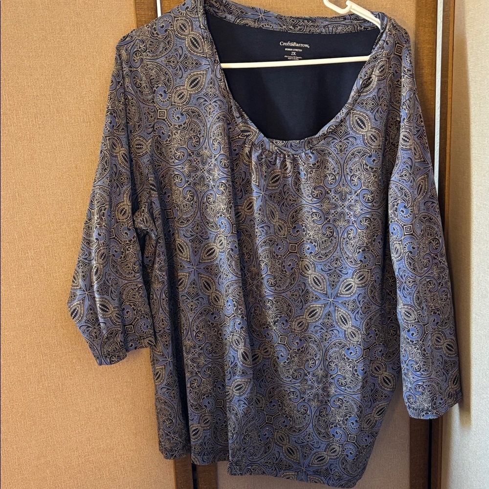 FINAL MARKDOWN Croft & Barrow Blue Paisley Women's Top 2x
